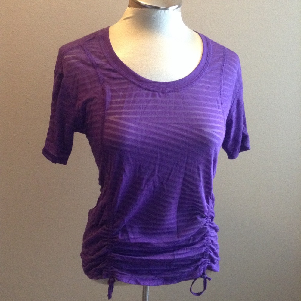 nwt LUCY worth the weights purple burnout tee M